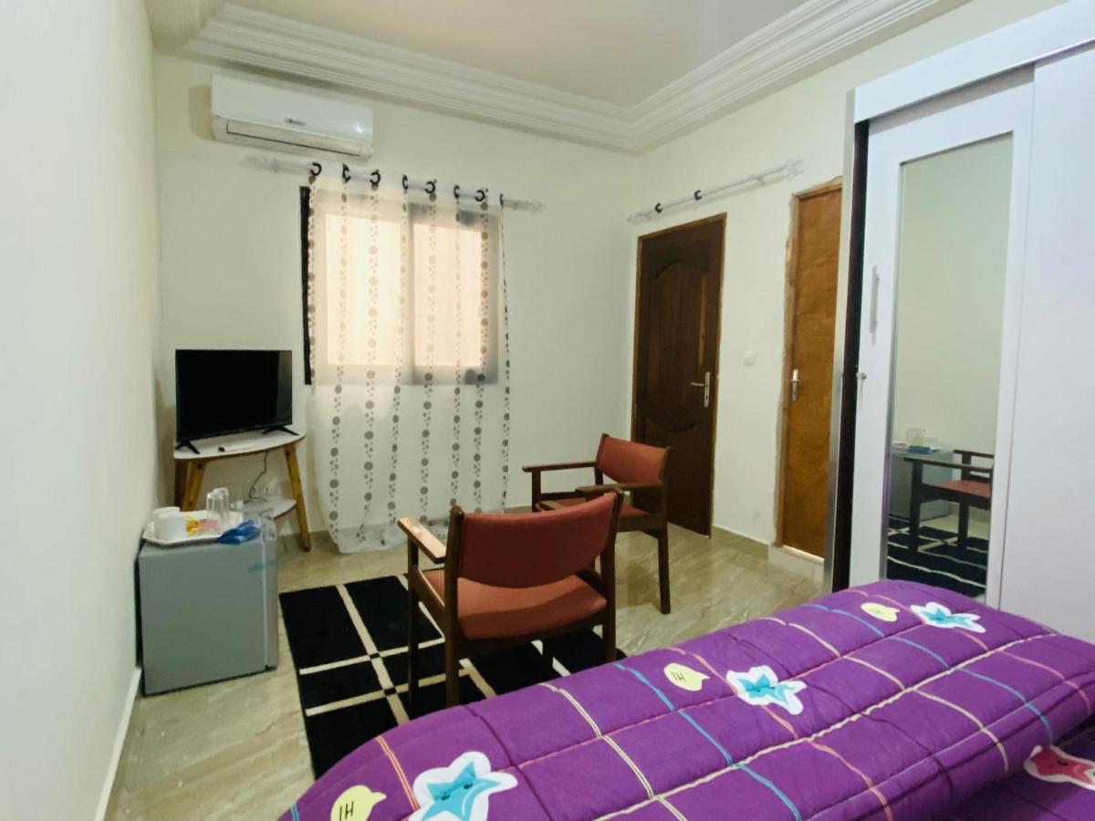 Residence El Hadji Dakar Exterior photo